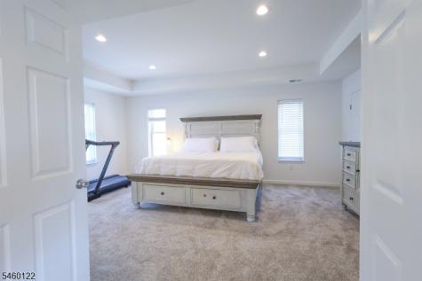 25 Ferromonte Avenue Roxbury NJ 07847