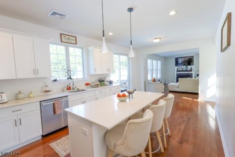 25 Ferromonte Avenue Roxbury NJ 07847