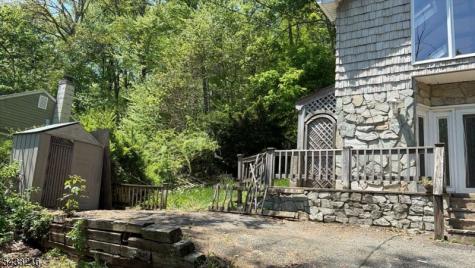 7 Tecumseh Ridge Jefferson NJ 07885