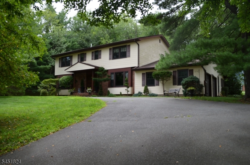 1 Glenbrook Court Hanover NJ 07981
