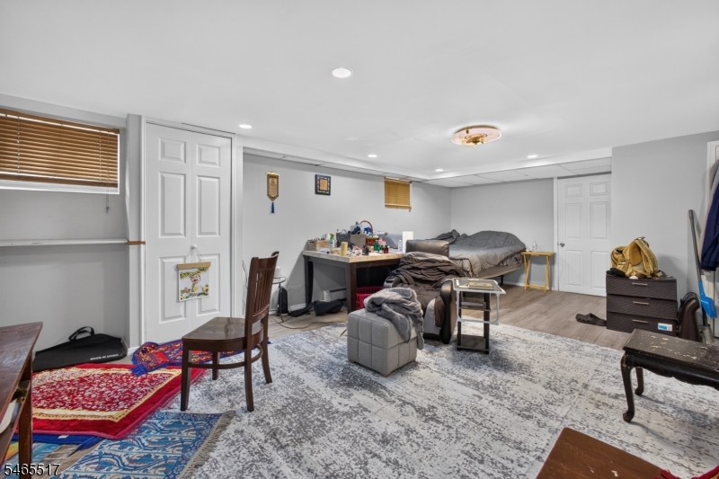 1611 86TH Street North Bergen NJ 07047