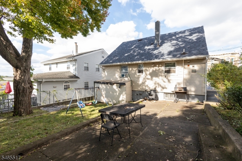 1611 86TH Street North Bergen NJ 07047