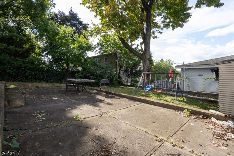 1611 86TH Street North Bergen NJ 07047