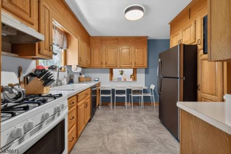 440 3RD Street Dunellen NJ 08812