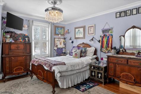151 Beechwood Avenue Middlesex NJ 08846