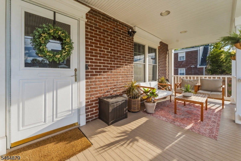 233 Grove Street Woodbridge NJ 07095