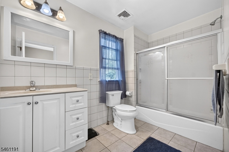 488 Harris Avenue Middlesex NJ 08846