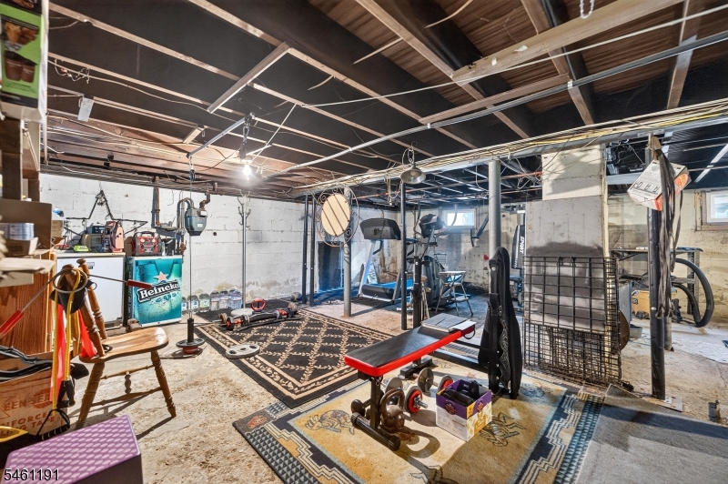 488 Harris Avenue Middlesex NJ 08846