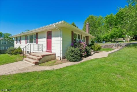 48 Central Avenue Long Hill NJ 07980