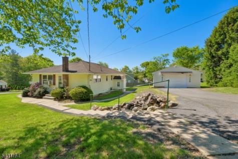 48 Central Avenue Long Hill NJ 07980