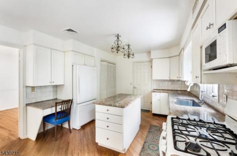 9 Langford Drive Mendham NJ 07945