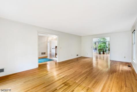 9 Langford Drive Mendham NJ 07945