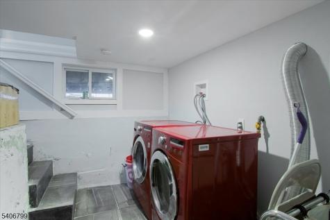113 Sanford Street East Orange NJ 07018