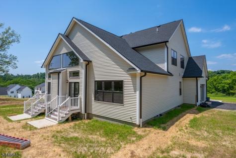 5 Emerald Drive Hardyston NJ 07419