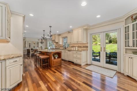 34 Molasses Hill Road Clinton NJ 08833