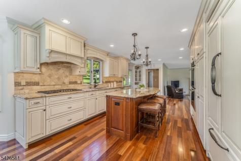 34 Molasses Hill Road Clinton NJ 08833