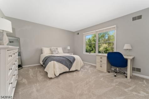 34 Molasses Hill Road Clinton NJ 08833
