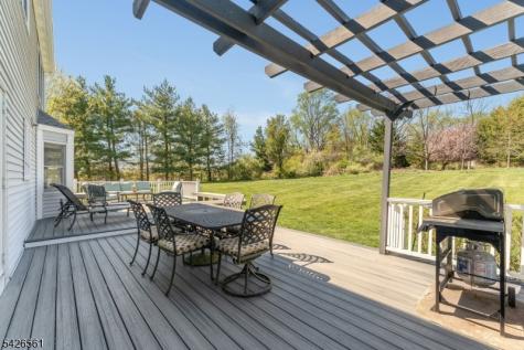34 Molasses Hill Road Clinton NJ 08833