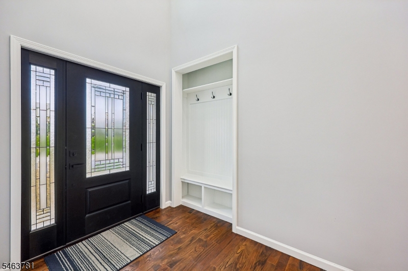 8 Chamberlain Lane Mount Olive NJ 07828