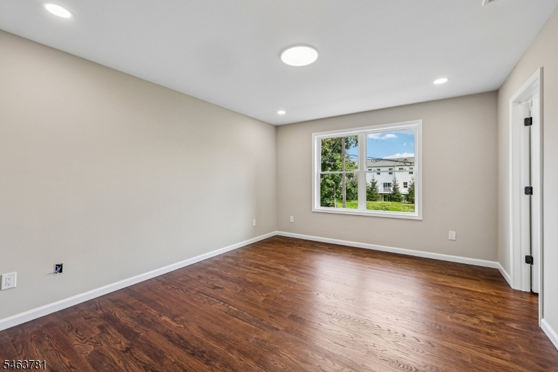 8 Chamberlain Lane Mount Olive NJ 07828