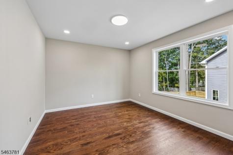 8 Chamberlain Lane Mount Olive NJ 07828