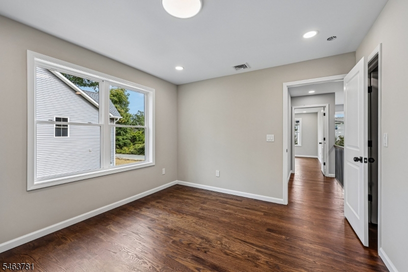 8 Chamberlain Lane Mount Olive NJ 07828