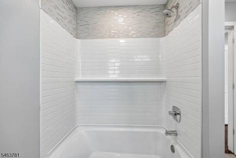 8 Chamberlain Lane Mount Olive NJ 07828