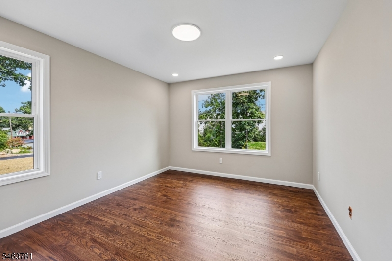8 Chamberlain Lane Mount Olive NJ 07828