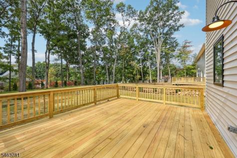 8 Chamberlain Lane Mount Olive NJ 07828