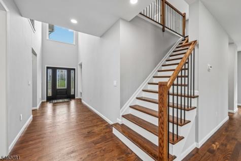 8 Chamberlain Lane Mount Olive NJ 07828