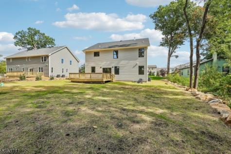 8 Chamberlain Lane Mount Olive NJ 07828