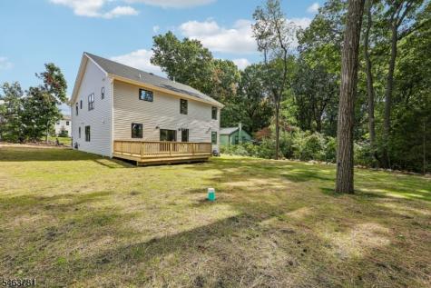 8 Chamberlain Lane Mount Olive NJ 07828