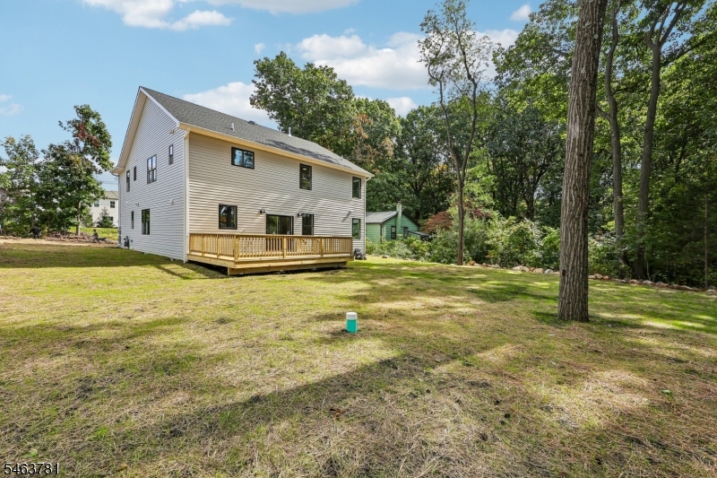 8 Chamberlain Lane Mount Olive NJ 07828