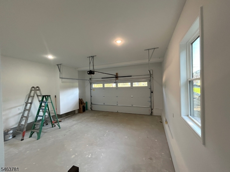 8 Chamberlain Lane Mount Olive NJ 07828