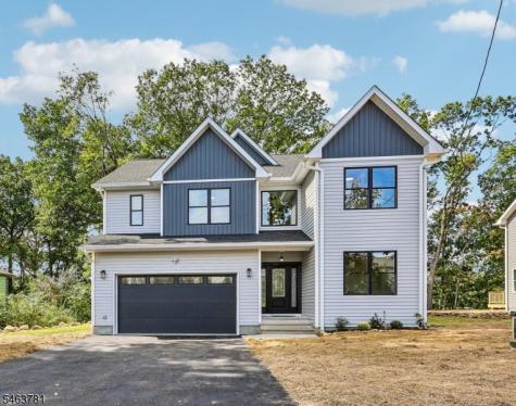 8 Chamberlain Lane Mount Olive NJ 07828