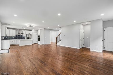 8 Chamberlain Lane Mount Olive NJ 07828