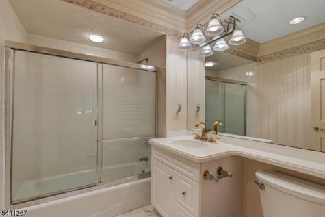 225 Sunlit Drive Warren NJ 07059