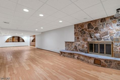 225 Sunlit Drive Warren NJ 07059