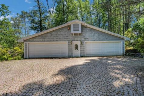 225 Sunlit Drive Warren NJ 07059