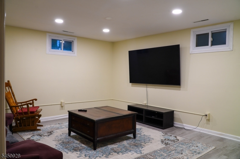 150 Farragut Avenue Middlesex NJ 08846