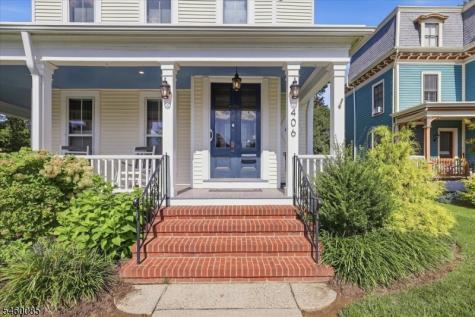 406 W Moore Street Hackettstown NJ 07840