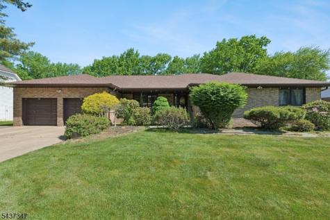 16 Cutter Avenue Edison NJ 08820
