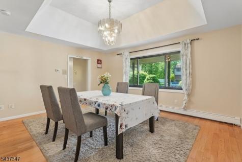 16 Cutter Avenue Edison NJ 08820