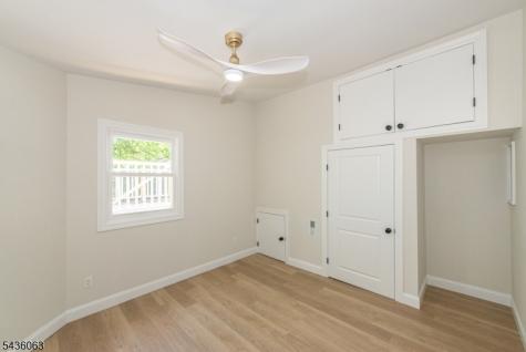 8 Shawondasee Road Vernon NJ 07422