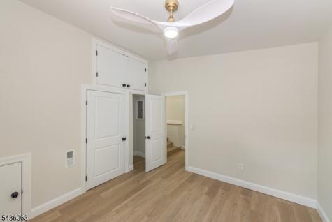 8 Shawondasee Road Vernon NJ 07422