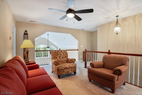 12 Harrison Way Mount Arlington NJ 07856