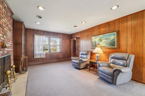 657 Lincoln Avenue Glen Rock NJ 07452