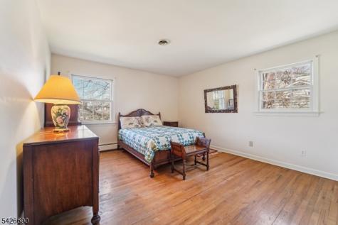 657 Lincoln Avenue Glen Rock NJ 07452