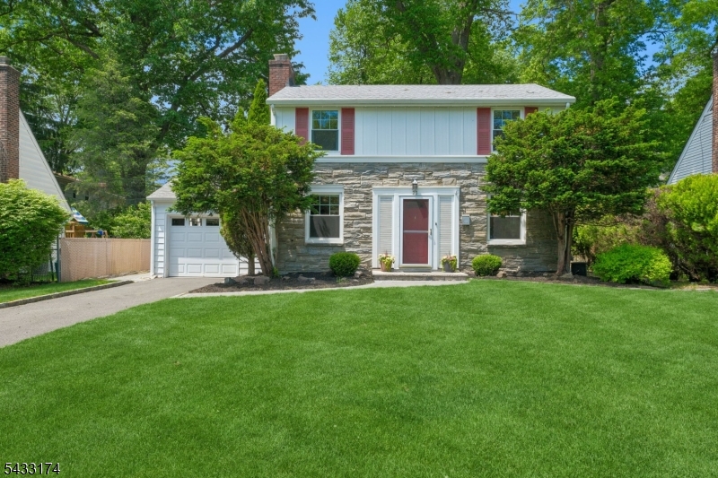 23 Benvenue Avenue West Orange NJ 07052