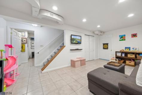 23 Benvenue Avenue West Orange NJ 07052